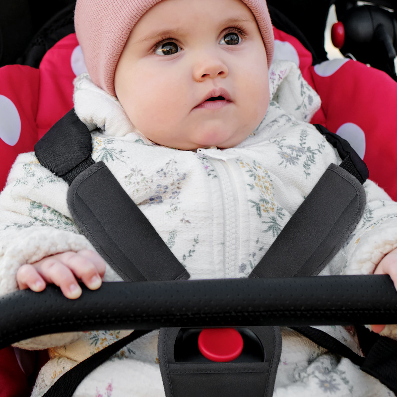 Ochraniacze na pasy bezpieczeń – Infant Car Seat Cover recenzja i cena
